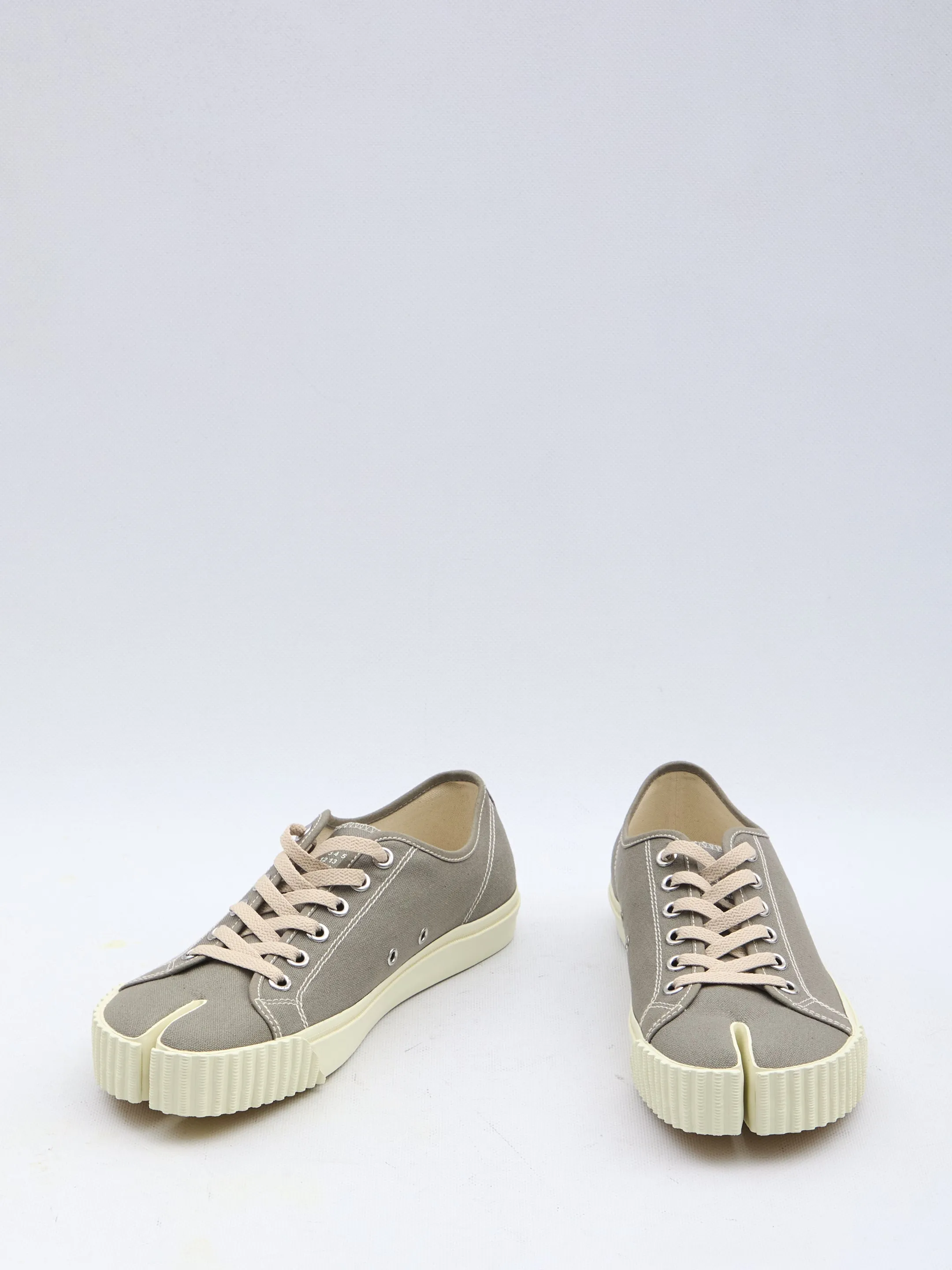 Maison Margiela Low-top Tabi Sneakers